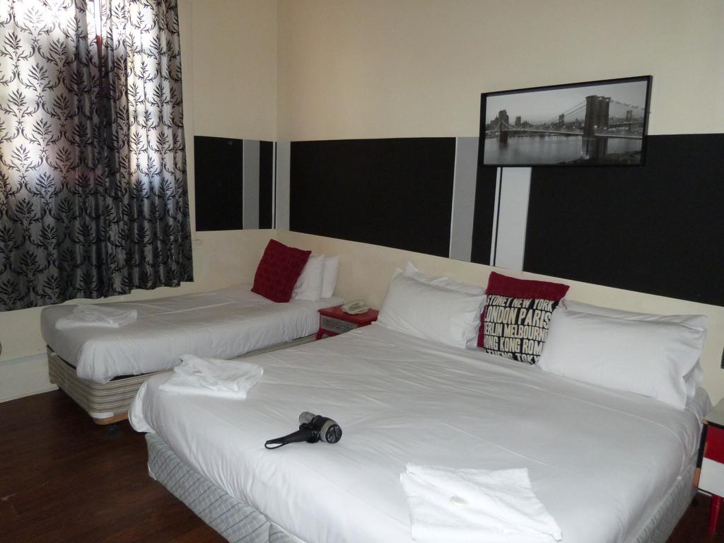 Ambassadors Hotel Adelaide Exterior foto